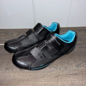 Venzo unisex road cycling riding shoes, black and blue - womens 7.5/mens 6